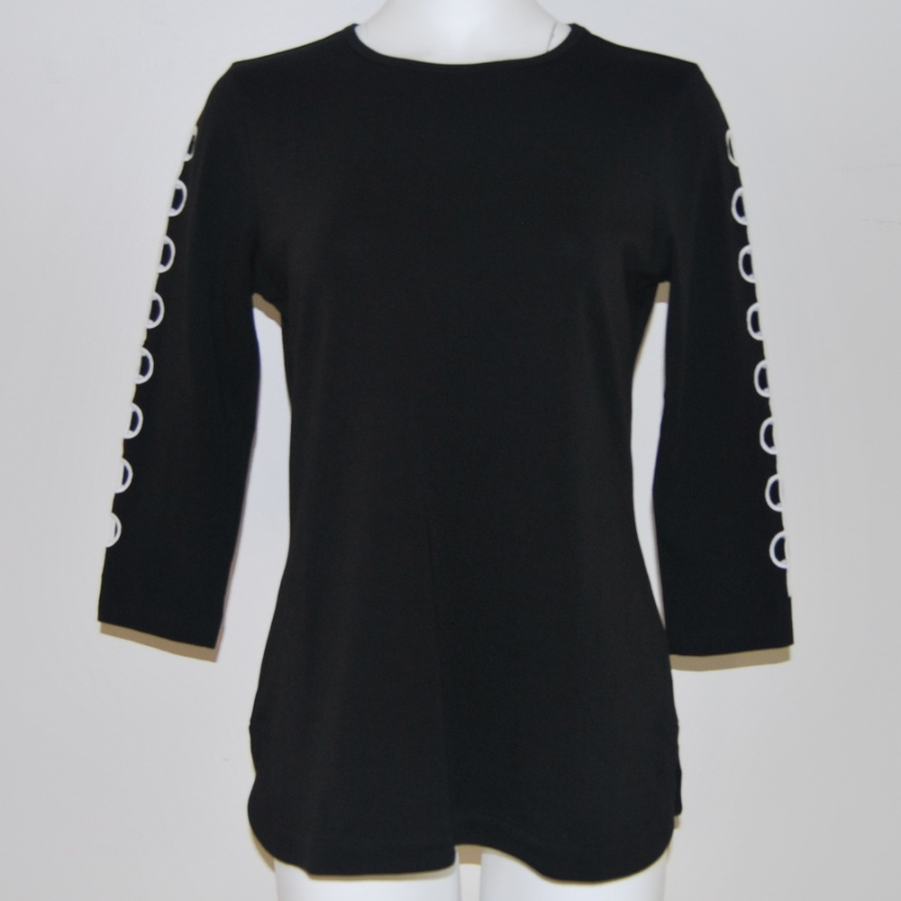 BLACK TOP - LONG SLEEVED